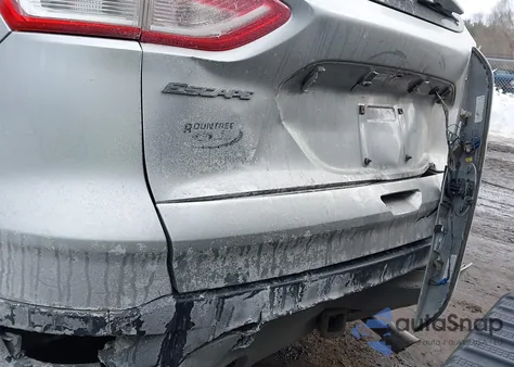 2014 Ford Escape Se z USA, uszkodzony, nr VIN 1FMCU9G98EUC33548